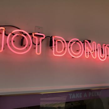 Hello Kitty Cafe - Hooooooooooooooooot pink neon. - Cafes Near Me - Irvine, California Hello Kitty Cafe - Hooooooooooooooooot pink neon. - Cafes Near Me - Irvine, California