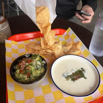 Eight Row Flint - Chips & Guacamole and Chips & Queso - Gastropubs Near Me - Houston, Texas