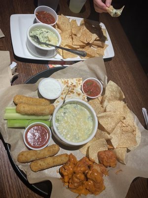 Applebee's Grill + Bar by null