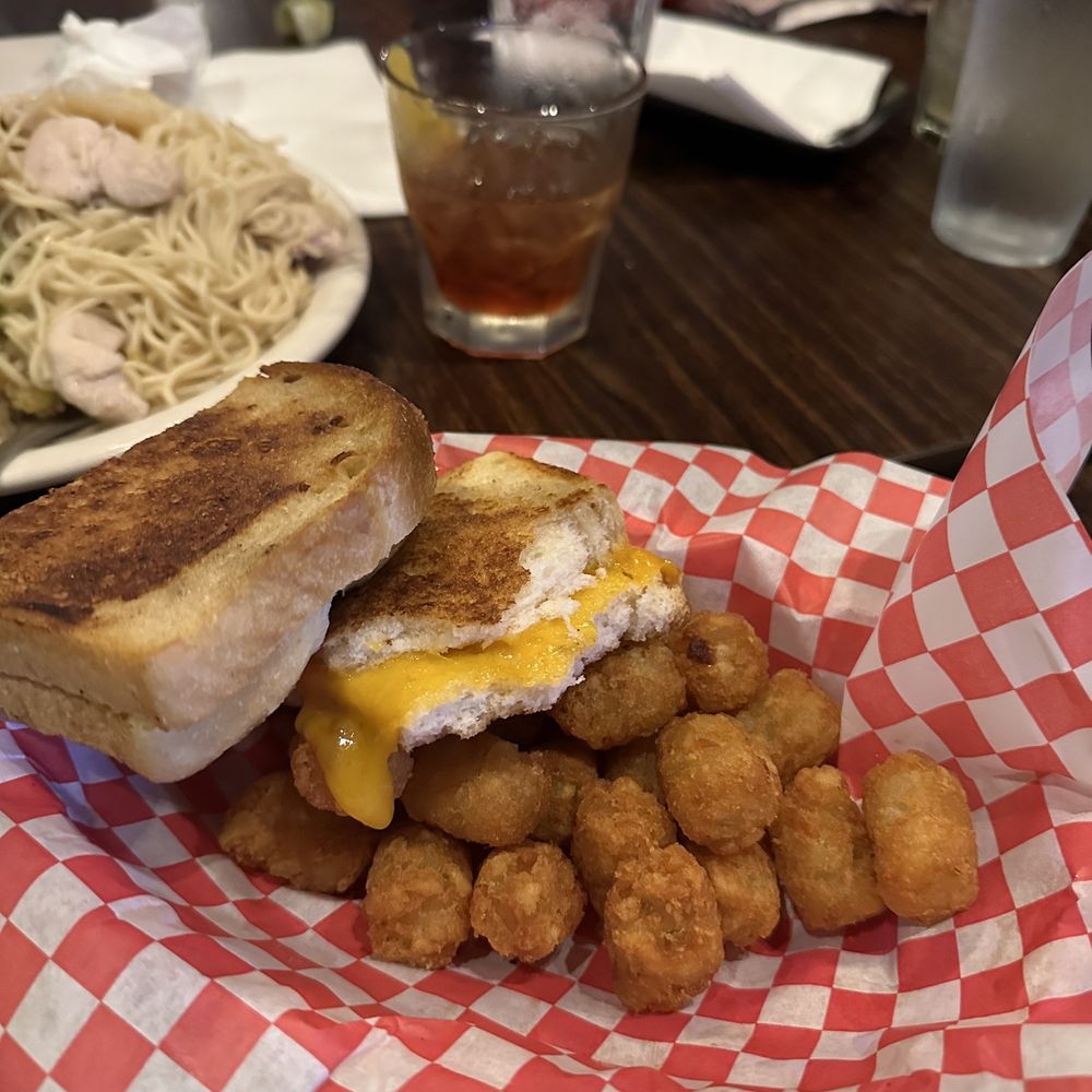 Terry's Kitchen - Kids grilled cheese with tots - Comfort Food Near Me - Bellevue, Washington Terry's Kitchen - Kids grilled cheese with tots - Comfort Food Near Me - Bellevue, Washington