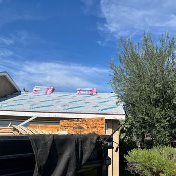 The Best West Roofing - Construction of roof - Roofing Near Me - Encino, California The Best West Roofing - Construction of roof - Roofing Near Me - Encino, California