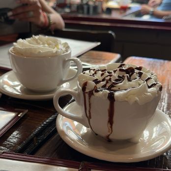 Don's Country Kitchen - Coffee & pancake & birthday cinnamon roll - Breakfast & Brunch Near Me - Oceanside, California
