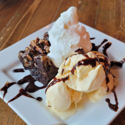 Bighorn Tavern - Brownie fudge with ice cream?