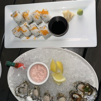 SKY Waikiki - Oysters, Blue Crab California Roll - Seafood Near Me - Honolulu, Hawaii SKY Waikiki - Oysters, Blue Crab California Roll - Seafood Near Me - Honolulu, Hawaii