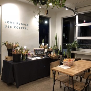 Little Bear Coffee - Coffee & Tea Near Me - Albuquerque, New Mexico