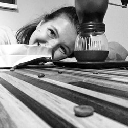 ANNA Specialty bar - I want coffee before work, please!