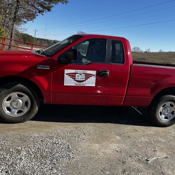 Alexander Auto Glass - Mobile service available! - Windshield Installation & Repair Near Me - Cleveland, Georgia Alexander Auto Glass - Mobile service available! - Windshield Installation & Repair Near Me - Cleveland, Georgia