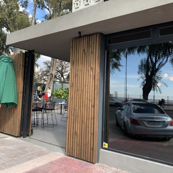 Enero - entrada - Gastropubs Near Me - Buenos Aires, C