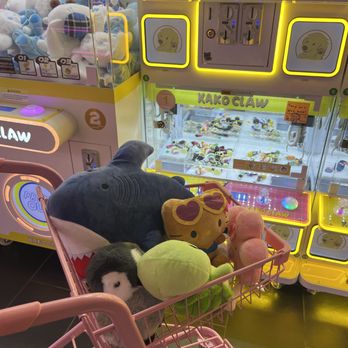 Kako Claw - Arcades Near Me - Strongsville, Ohio Kako Claw - Arcades Near Me - Strongsville, Ohio