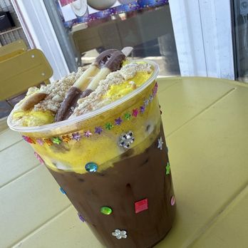 Destenny's Ice Cream - Banana, chocolate macho, custom extra extra large drink I must try - Ice Cream & Frozen Yogurt Near Me - Richmond, California