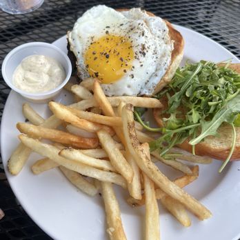 Brown Butter Depot - Breakfast burger - American Near Me - Gretna, Louisiana
