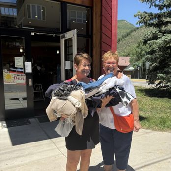 Holy Toledo - Used, Vintage & Consignment Near Me - Minturn, Colorado Holy Toledo - Used, Vintage & Consignment Near Me - Minturn, Colorado