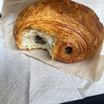 The Boy & The Bear - Coffee & Tea Near Me - Pasadena, California