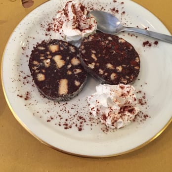 Papagayo Cafè - Salame di cioccolato fatto in casa - Bars Near Me - Milan, Michigan