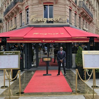 Le Fouquet's - French Near Me - Paris, 75