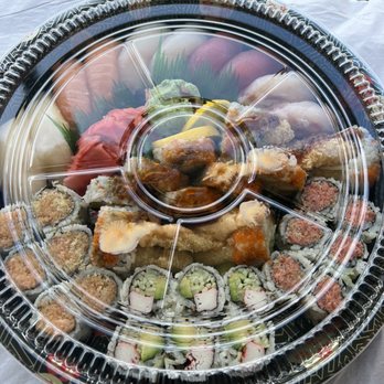 Sushi House - a plate of sushi on a table - Japanese Near Me - Oceanside, New York