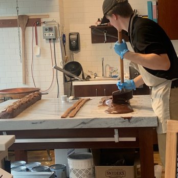 Kilwins Ice Cream - Chocolate - Fudge - Handmade Carmel and fudge - Desserts Near Me - Grand Haven, Michigan Kilwins Ice Cream - Chocolate - Fudge - Handmade Carmel and fudge - Desserts Near Me - Grand Haven, Michigan
