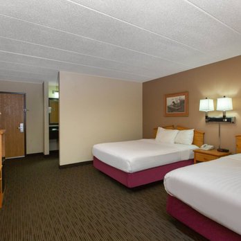 Cobblestone Hotel & Suites - Hotels Near Me - Ladysmith, Wisconsin