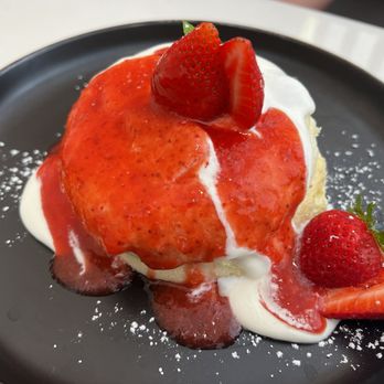 Fluffy Fluffy Dessert Cafe - Desserts Near Me - Orlando, Florida Fluffy Fluffy Dessert Cafe - Desserts Near Me - Orlando, Florida