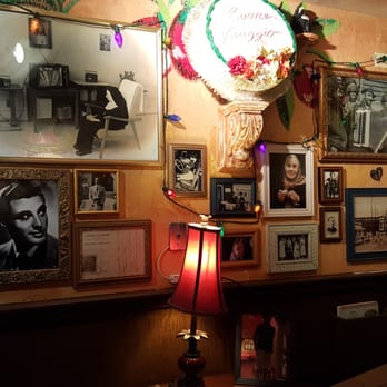 Buca di Beppo Italian Restaurant - The lobby - Italian Near Me - Lombard, Illinois Buca di Beppo Italian Restaurant - The lobby - Italian Near Me - Lombard, Illinois