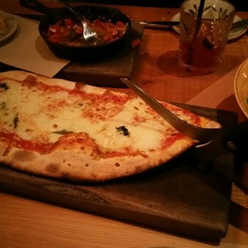 Scaddabush - Pizza Margarita - Italian Near Me - Richmond Hill, Ontario Scaddabush - Pizza Margarita - Italian Near Me - Richmond Hill, Ontario