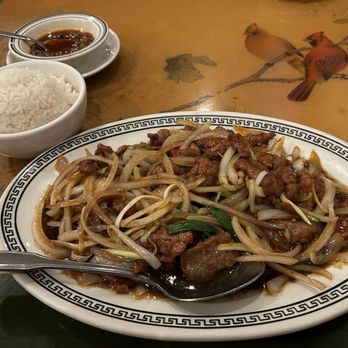 Hu's Garden - Mongolian Beef - Chinese Near Me - Houston, Texas