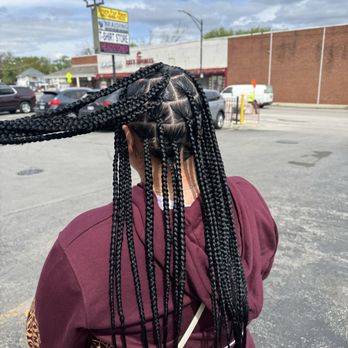 Empress Beauty Braids - Jumbo braids - Hair Stylists Near Me - Chicago, Illinois Empress Beauty Braids - Jumbo braids - Hair Stylists Near Me - Chicago, Illinois