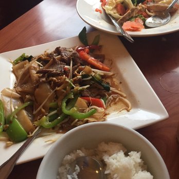 Pac Thai - Drunken Noodles & Lemongrass Chicken - Thai Near Me - Forest Grove, Oregon Pac Thai - Drunken Noodles & Lemongrass Chicken - Thai Near Me - Forest Grove, Oregon