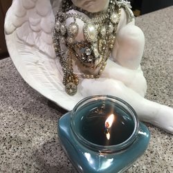 Ann'tiques on W Main - Yummy candles from Fredericksburg!!