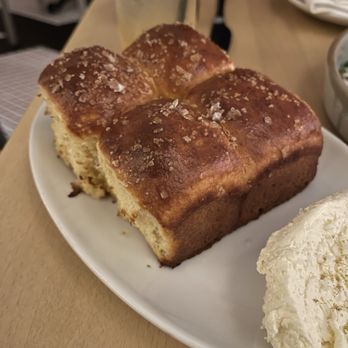 Baleia - Portuguese Sweet Rolls - SO good these are a must! Super fluffy and warm, and with the butter, it's just the best - Wine Bars Near Me - Boston, Massachusetts