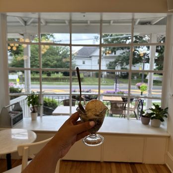 Melba Ice Creamery - Ice Cream & Frozen Yogurt Near Me - Lawrence Township, New Jersey