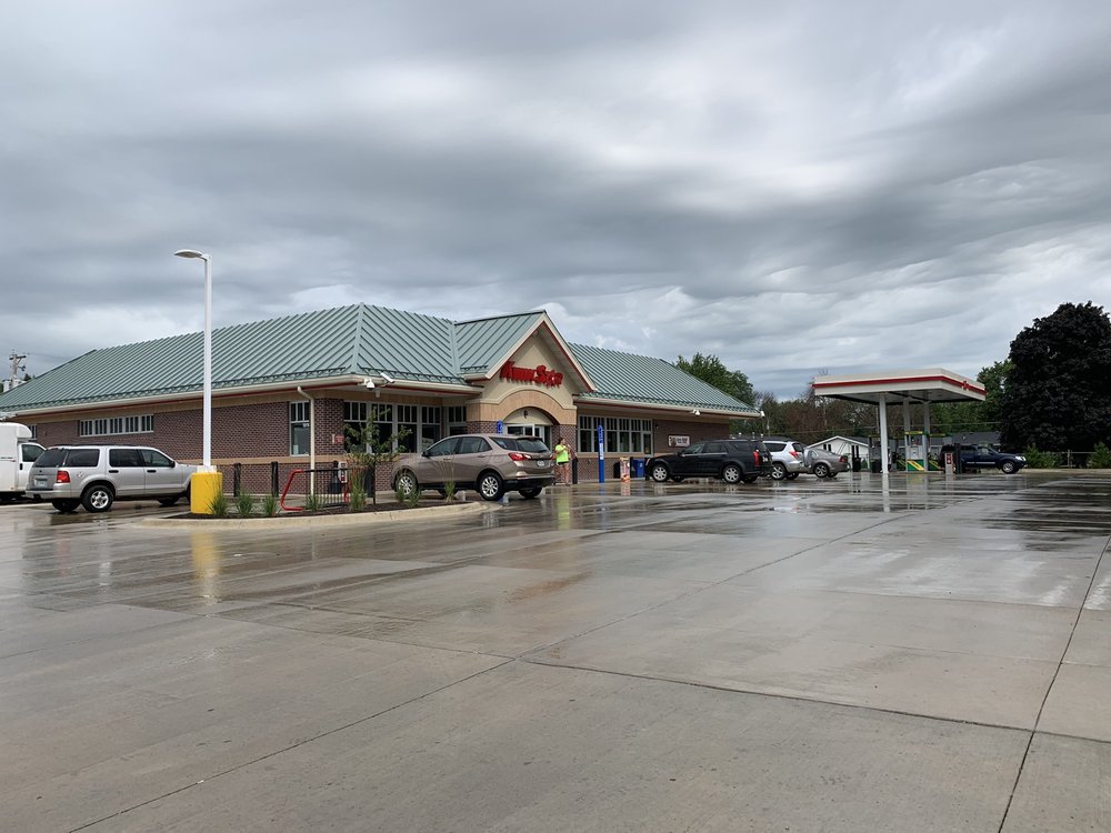 KWIK STAR Updated September 2024 1910 1st Ave E, Newton, Iowa Gas
