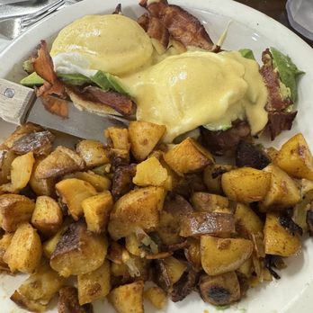 MJ's Downtown Cafe & Bakery - California Benedict - American Near Me - Brentwood, California MJ's Downtown Cafe & Bakery - California Benedict - American Near Me - Brentwood, California