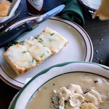Old Tony's - Clam chowder and cheese garlic bread - Seafood Near Me - Redondo Beach, California Old Tony's - Clam chowder and cheese garlic bread - Seafood Near Me - Redondo Beach, California