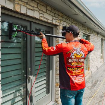 Royal Pane Window Cleaning & Pressure Washing - Window Cleaning Kerrville - Window Washing Near Me Royal Pane Window Cleaning & Pressure Washing - Window Cleaning Kerrville - Window Washing Near Me