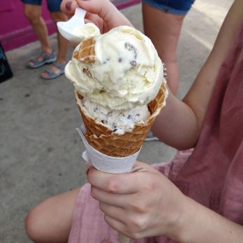 Sally's Ice Cream - Cookie dough and butter pecan - Ice Cream & Frozen Yogurt Near Me - Flagler Beach, Florida