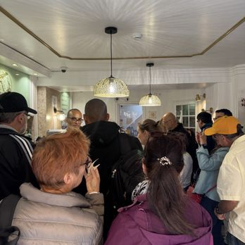 Casa Piriquita - Cafes Near Me - Sintra, 11