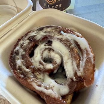 Cinnamon Roll Place - Gluten Free Cinnamon Roll - Bakeries Near Me - Kihei, Hawaii Cinnamon Roll Place - Gluten Free Cinnamon Roll - Bakeries Near Me - Kihei, Hawaii