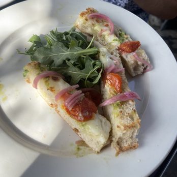 Berkeley’s - The special for the day - Bars Near Me - Charleston, South Carolina