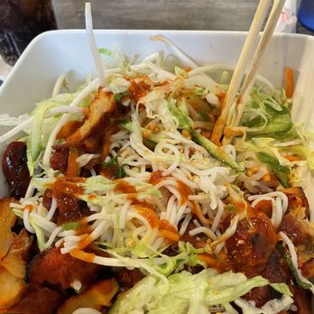Pho Minh - #59 w/ chili sauce (added) yummy! (BBQ chicken w/ vermicelli & veggies) - Soup Near Me - Temecula, California