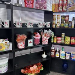 May’s Bakery & Country Store - More gifts and some grocery items