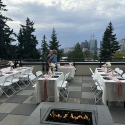 We had a great experience with Eastside Party Rentals! Highly recommend using them for any of your parties or get together.