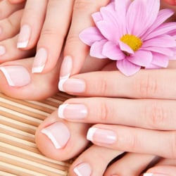 T Nails & Spa