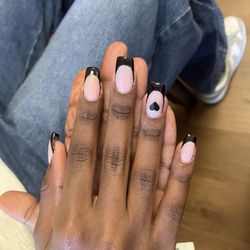 Luxury Nail & Spa - Gel nail with simple design
