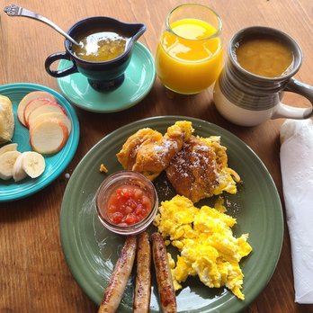 The Bobcat Inn - Ryan calls it the Bobcat claw, it's a French toast scramble - Bed & Breakfast Near Me - Santa Fe, New Mexico The Bobcat Inn - Ryan calls it the Bobcat claw, it's a French toast scramble - Bed & Breakfast Near Me - Santa Fe, New Mexico