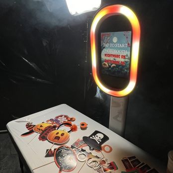 Selfiemade Photobooth - Photo Booth Rentals Near Me