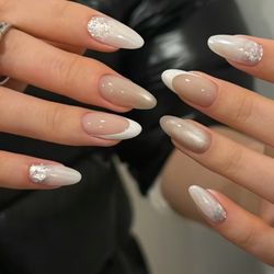 Gee Nail & Spa