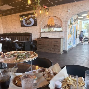 Casa de Pizza & Wings - This is the dinning area - Pizza Near Me - Las Vegas, Nevada Casa de Pizza & Wings - This is the dinning area - Pizza Near Me - Las Vegas, Nevada