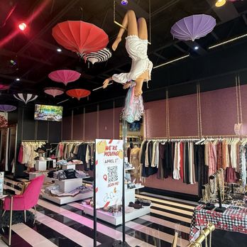 Jada Loft Boutique - Cutest decor! - Women's Clothing Near Me - Reno, Nevada
