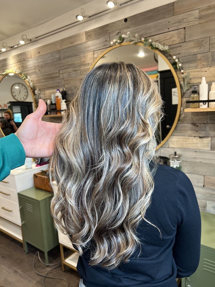 Ramsay G Balayage Logo